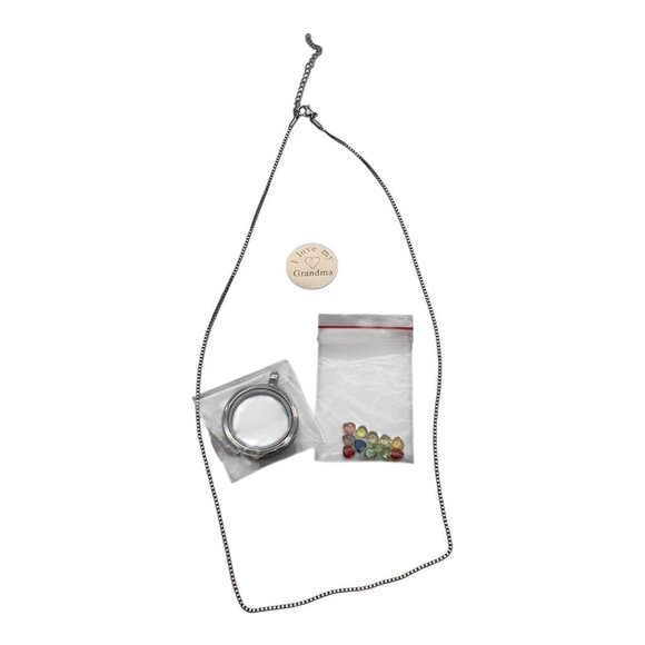 I Love My Grandma Locket Necklace‎ Chain With Charms Set 21in Sliver Tone 30mm - Picture 1 of 7